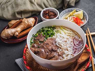 Вьетнамский суп Фо-Бо с говядиной